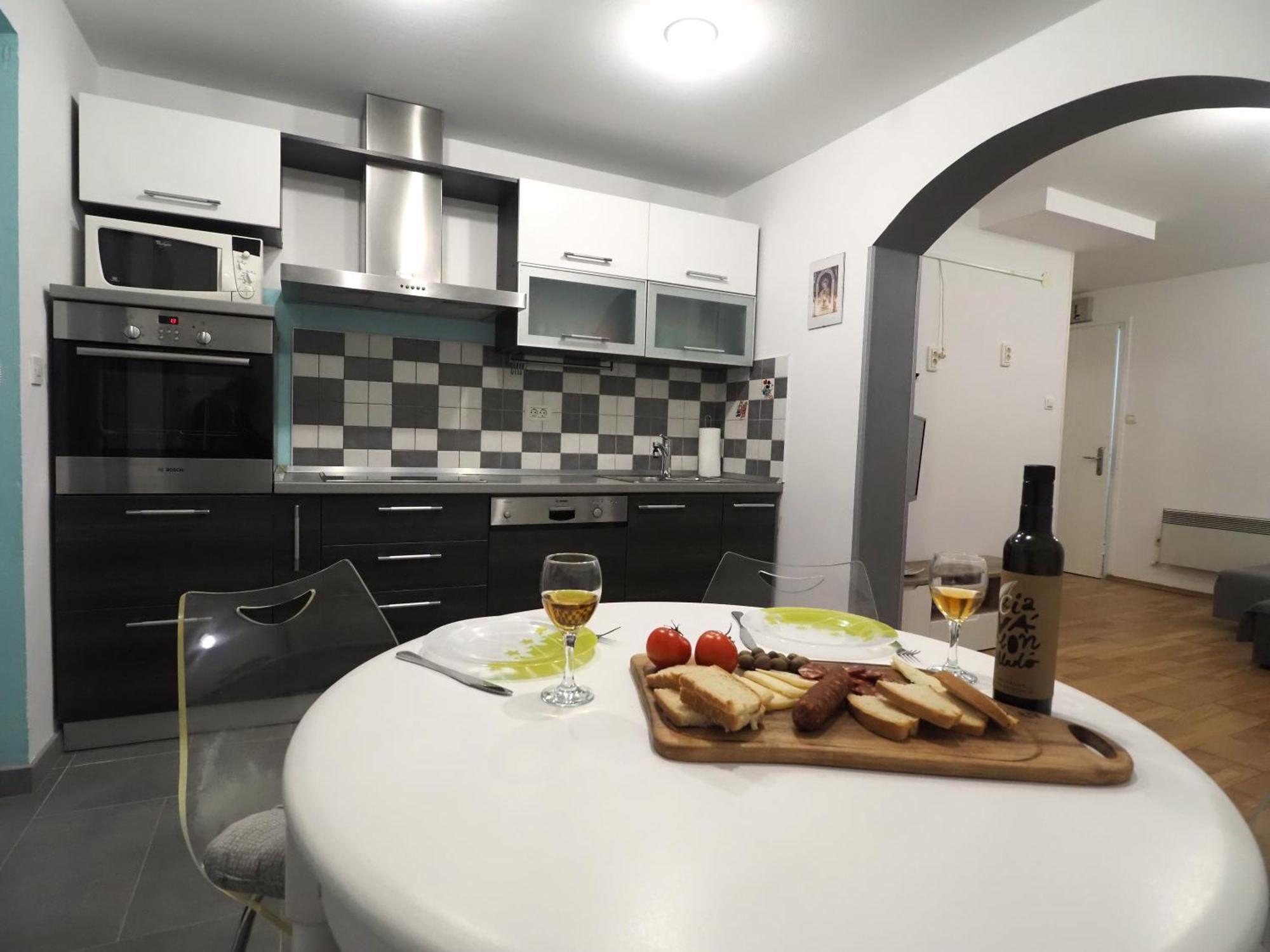 Apartment with garden in Barbariga Bagian luar foto