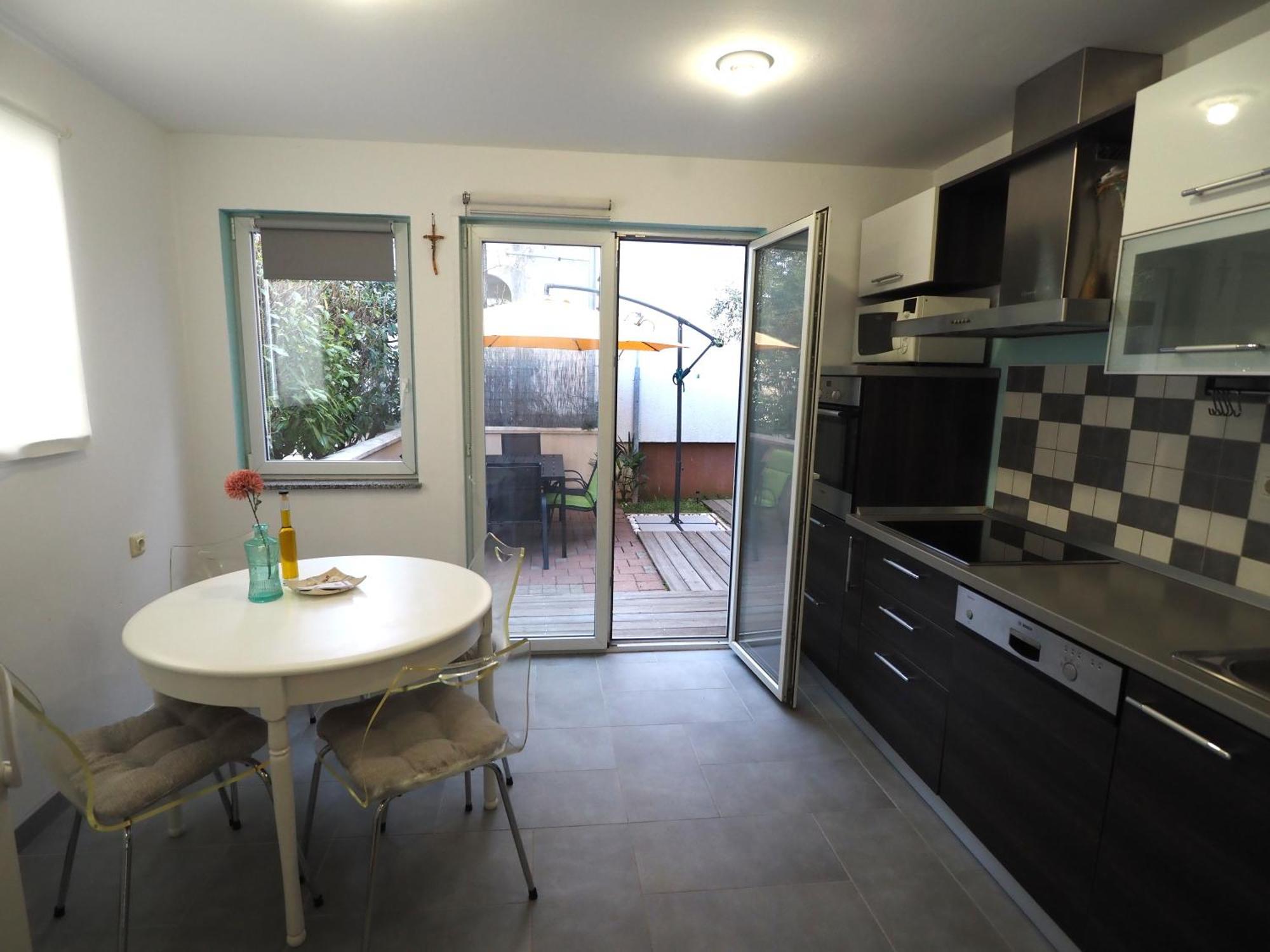 Apartment with garden in Barbariga Bagian luar foto